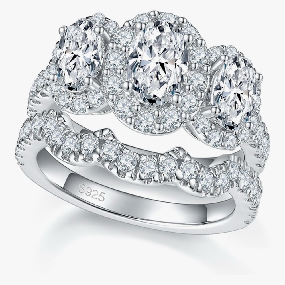 Women 3 Stone Oval Cut D Color VVS1 Platinum Plated Moissanite Ring Size 7